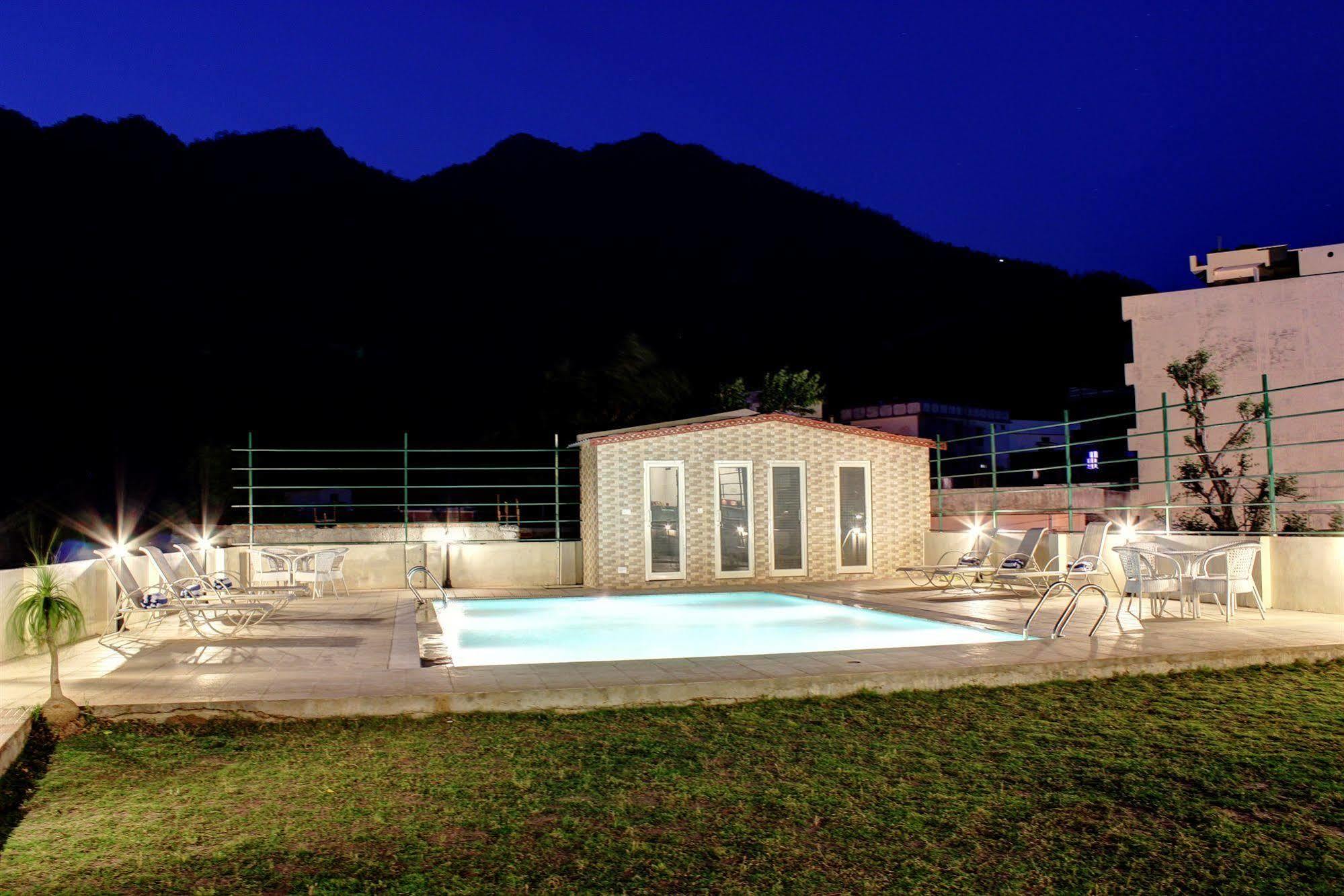 Hotel Dewa Retreat- A Himalayan Boutique Hotel Rishīkesh Eksteriør bilde